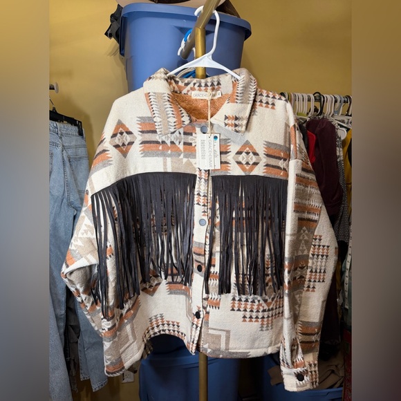 🚨 NWT Grace & Emma Fringe Jacket - Picture 2 of 12